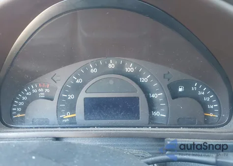 2002 Mercedes-Benz C 320 из США, поврежденный, VIN WDBRF64J52F195829